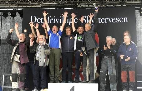 Vinnere samlagsskytinga på LS på Lesja i 2015